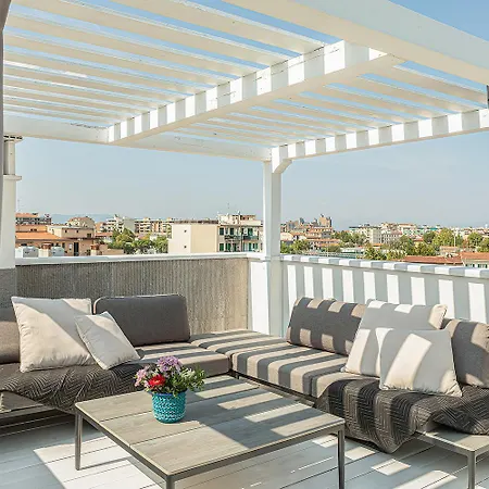 Dimora Romito With Private Terrace Διαμέρισμα
